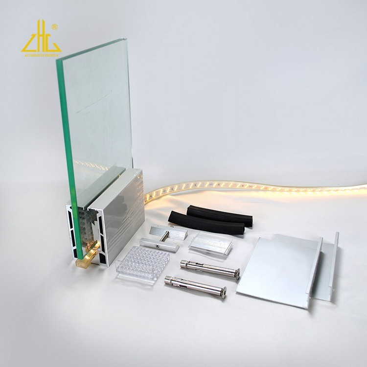 Aluminum Frameless Glass Railing 8+8mm LED Aluminum U Channel Balcony Railing System00003